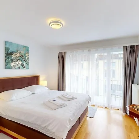 Executive 2 Bedroom Flat Near To The Lake - D10 Zurich Exterior photo